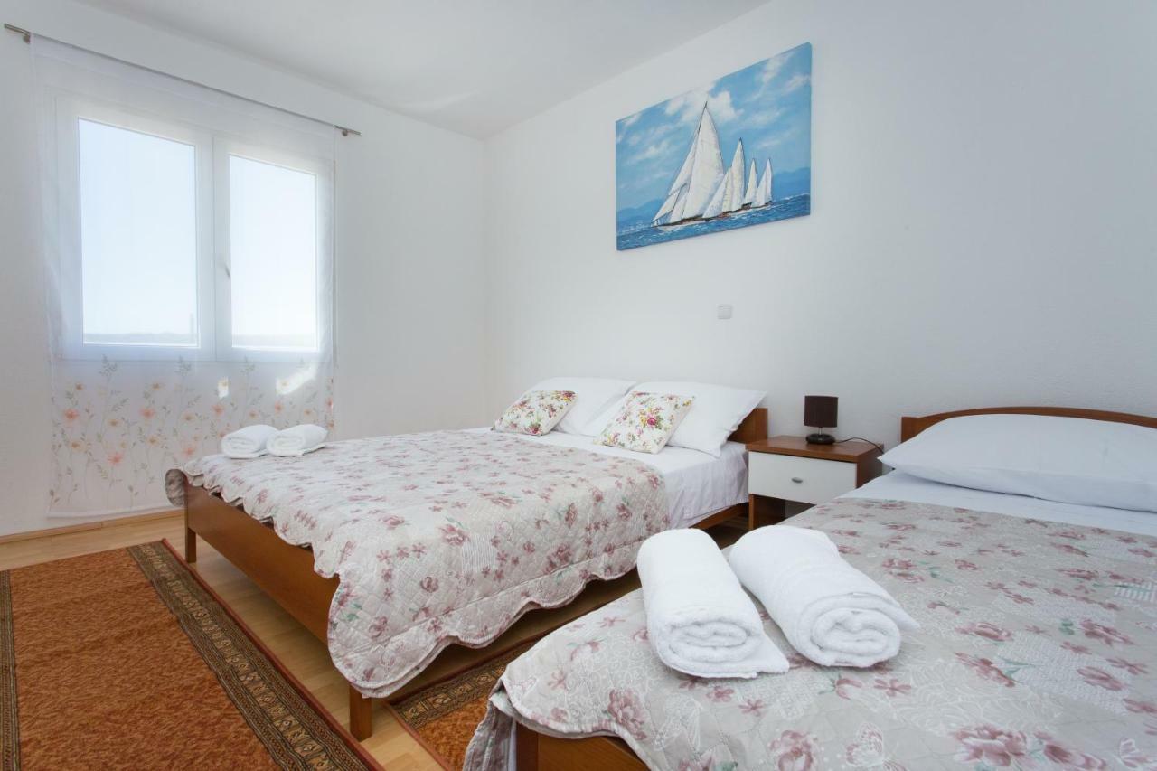 Ferienwohnung Apartman Paula 1 Vinišće Exterior foto